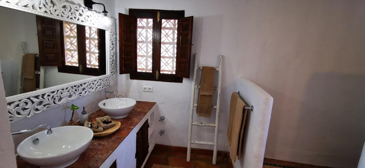 ألاورين ذي ر تورّي Roca Verde, Boutique Bed & Breakfast (Adults Only) المظهر الخارجي الصورة